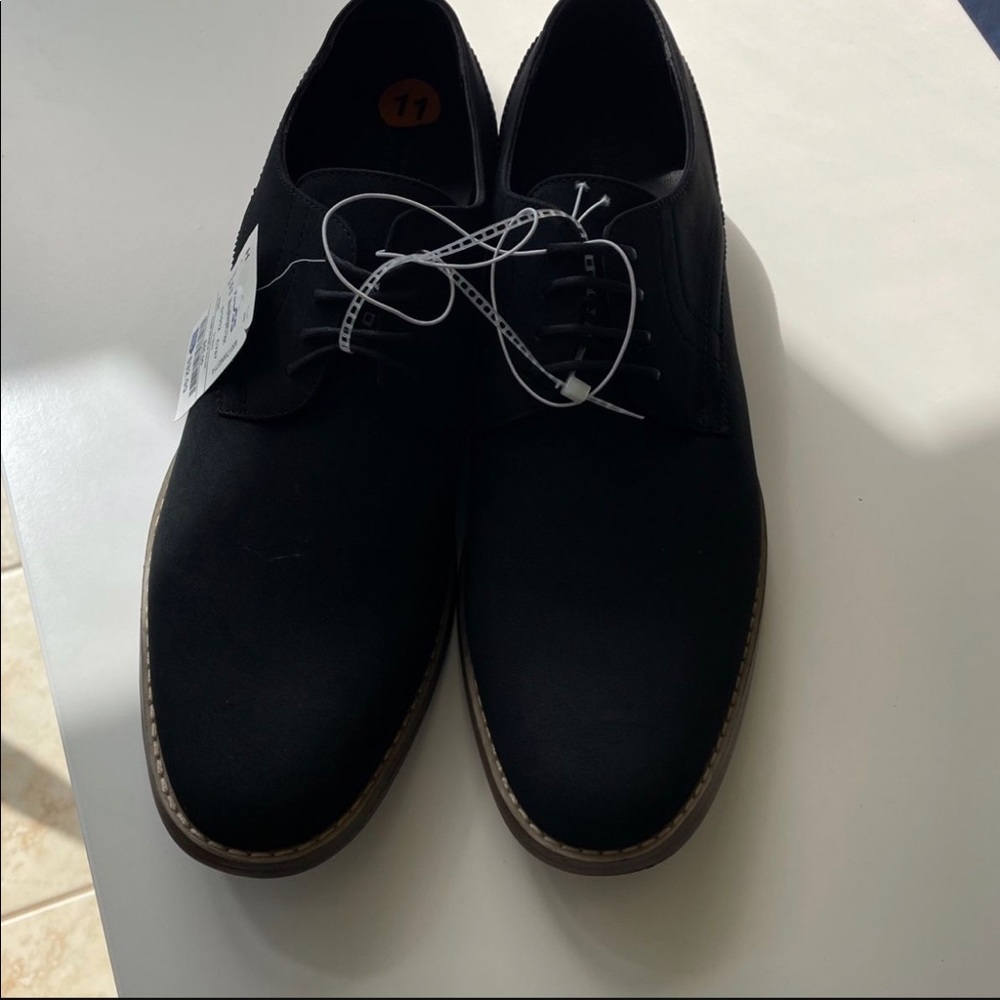 Perry Ellis shoes